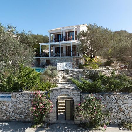 Villa Bougarini Haven Family Villa Rock Pool Oasis Ieromonachos Eksteriør bilde